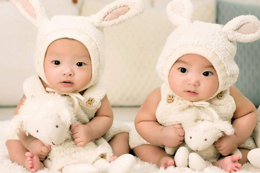 10 Important Products for Twin Babies
