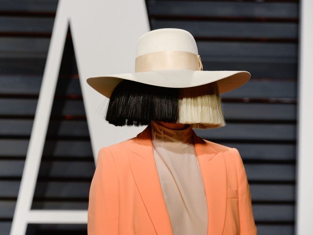 Why Sia hide her face