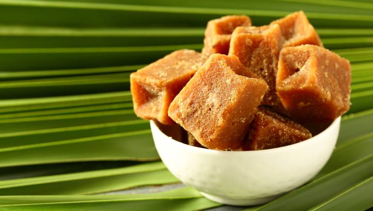 Advantages of Jaggery