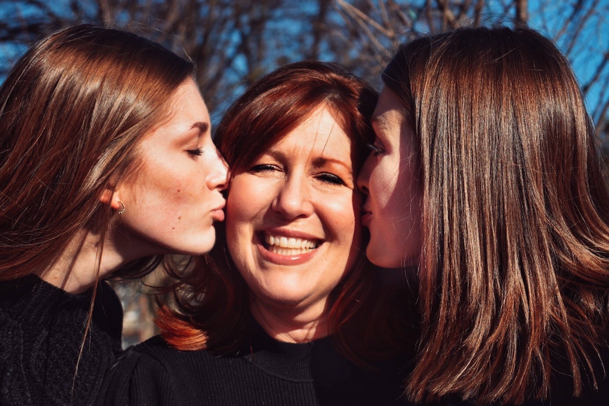Ways of Making a Strong Relation Between Mothers and Daughters