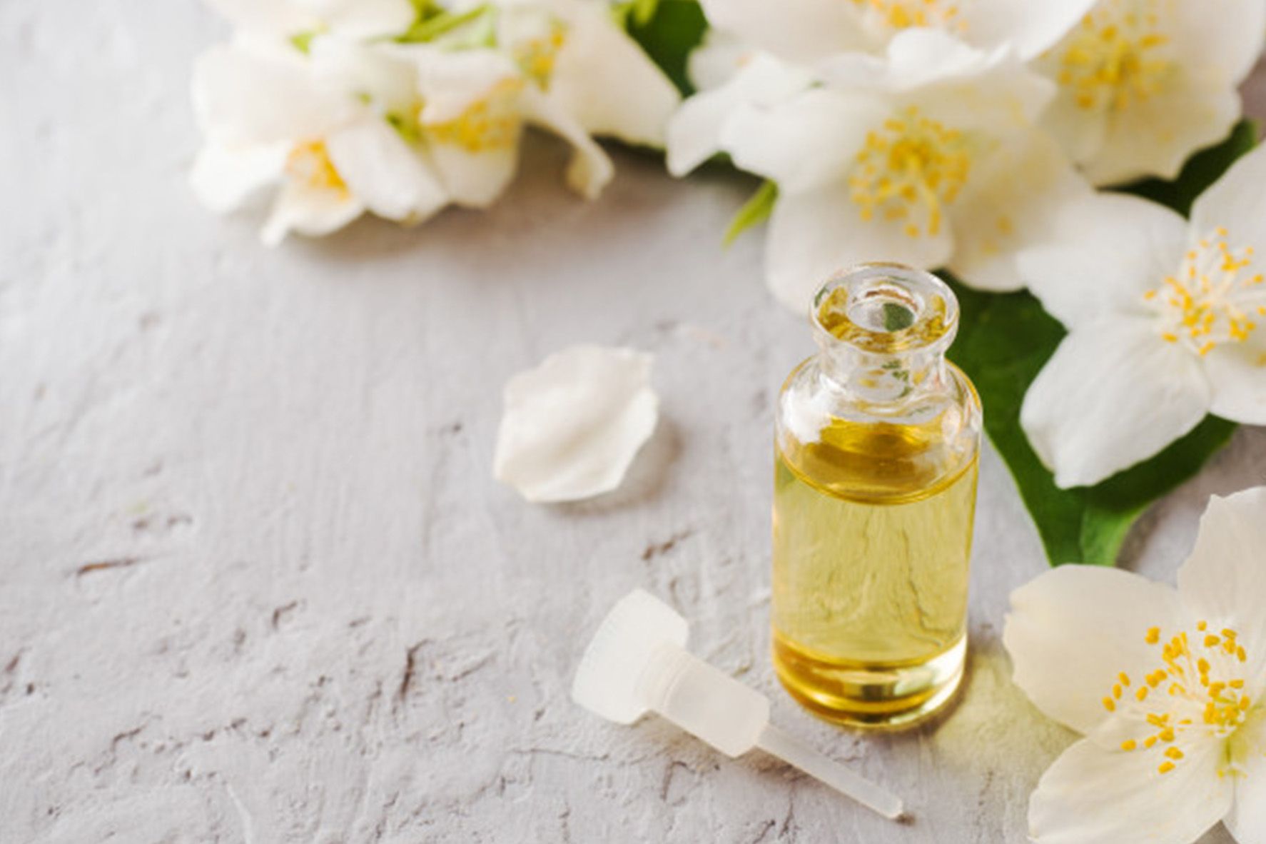 Benefits of Jasmine Oil
